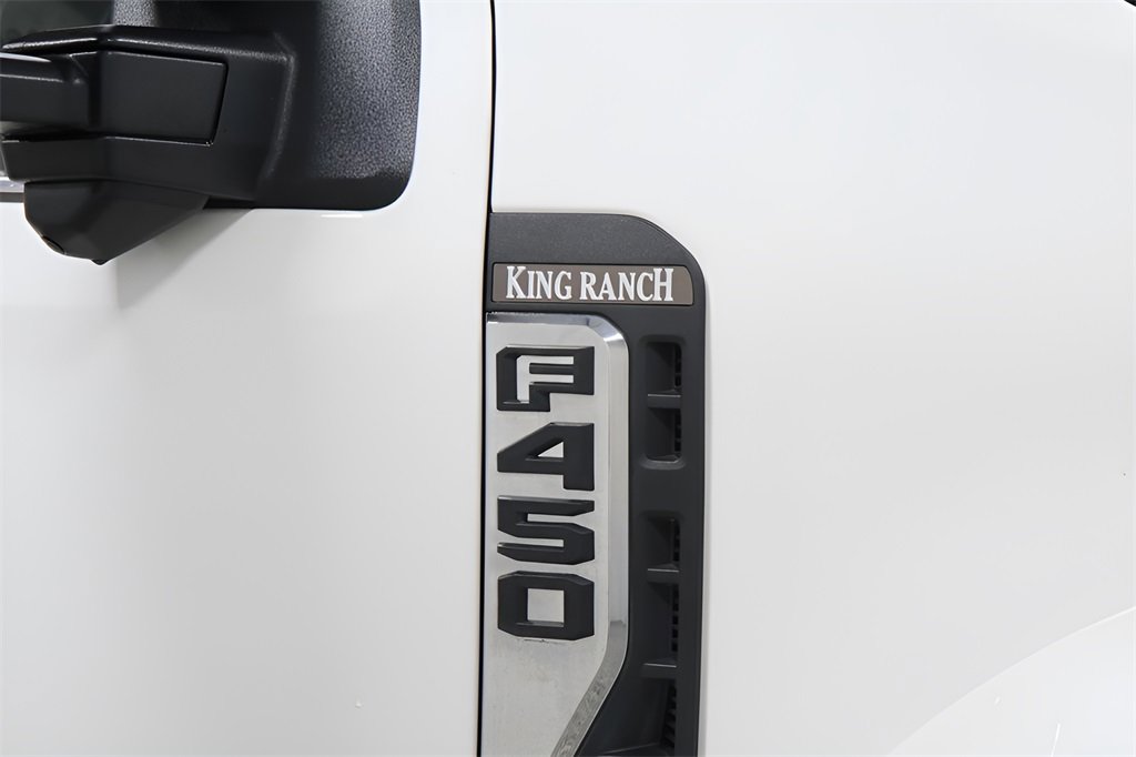 Used 2024 Ford F450 King Ranch w/ Chrome Package image 33