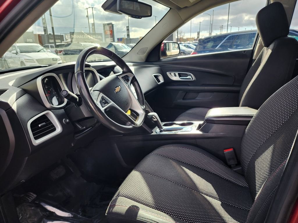 Used 2012 Chevrolet Equinox LT w/ Driver Convenience Package image 9