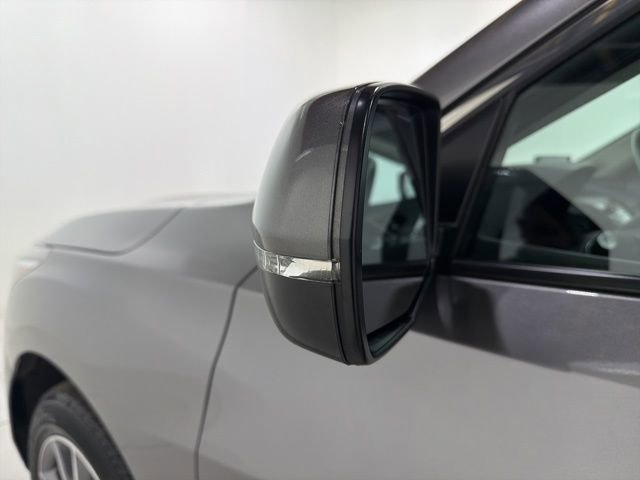 Certified 2023 Acura RDX w/ Technology Package image 9