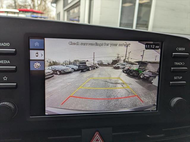 Used 2025 Hyundai Elantra Sport image 25