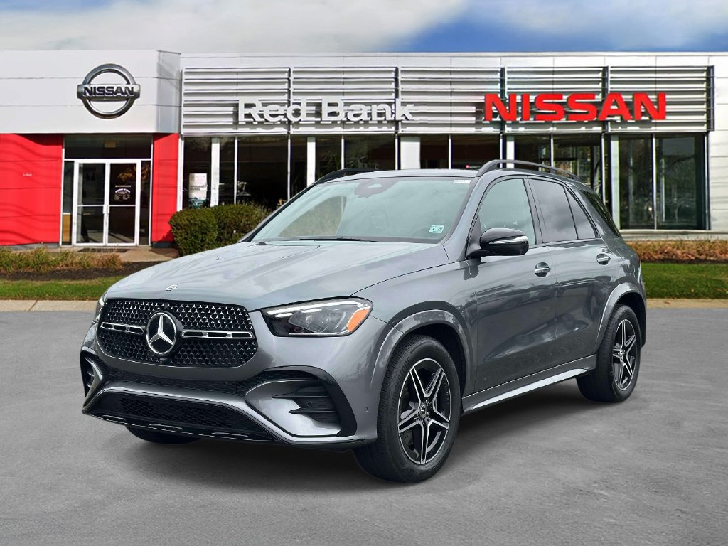 Used 2024 Mercedes-Benz GLE 450e 4MATIC image 2