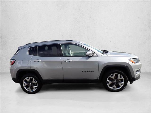 Used 2020 Jeep Compass Limited AWD/4WD image 5