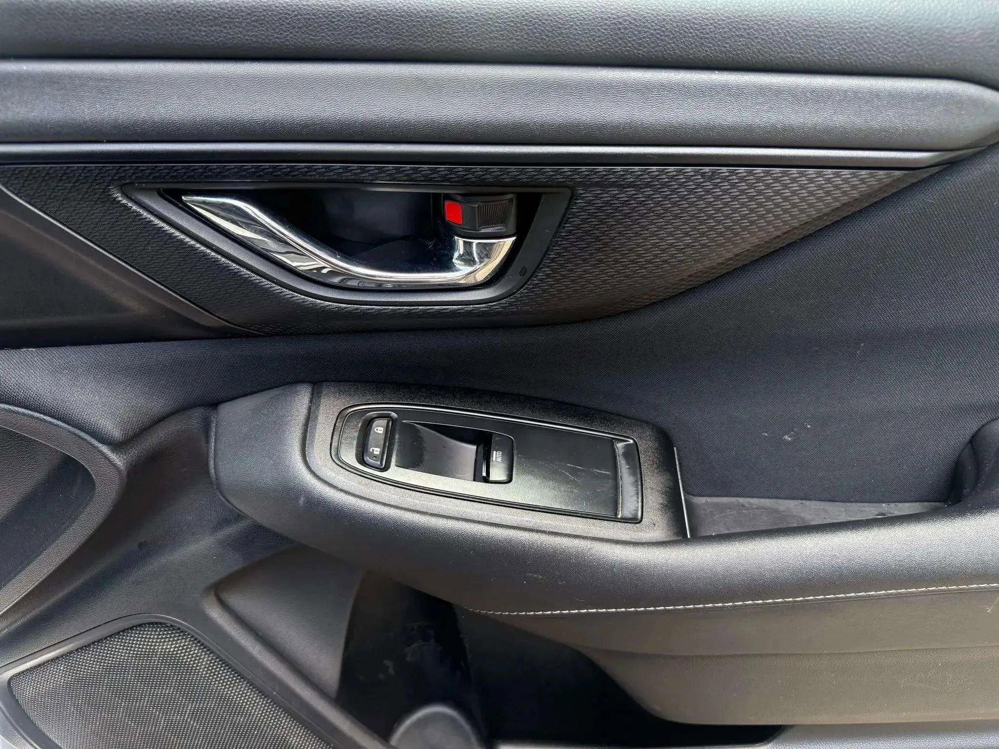 Used 2023 Subaru Outback Premium image 6