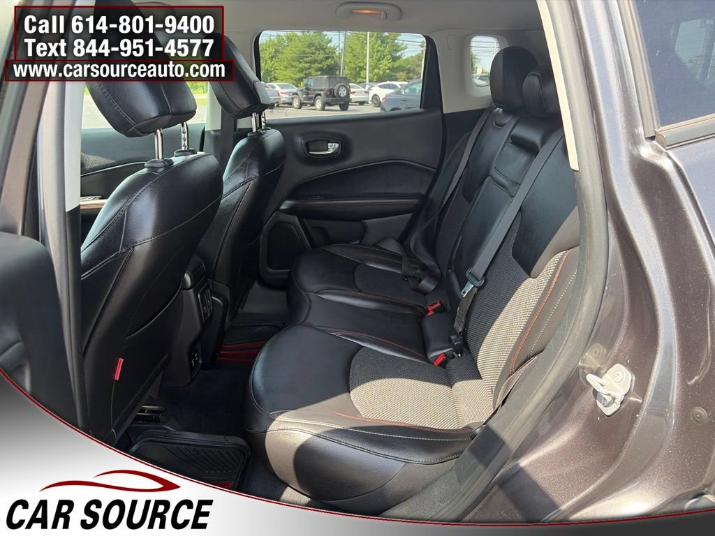 Used 2019 Jeep Compass Trailhawk AWD/4WD image 25