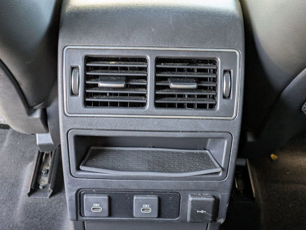 Used 2024 Jaguar F-PACE R-Dynamic S AWD/4WD image 20