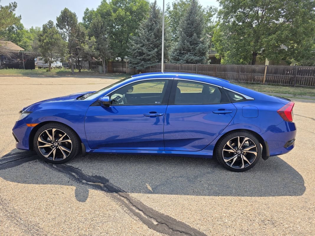 Used 2020 Honda Civic Sport image 2