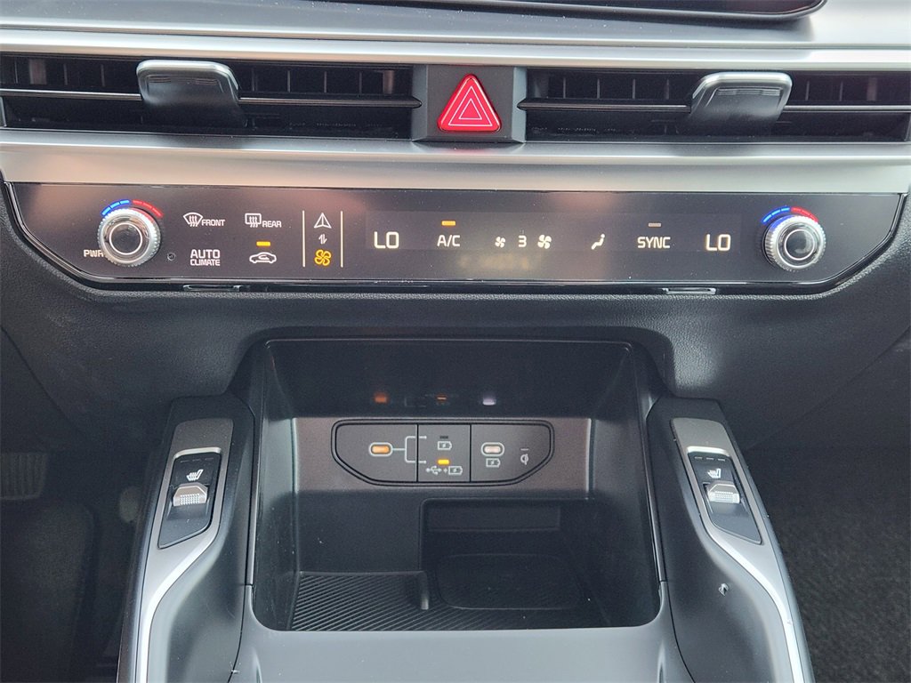 New 2026 Kia Sorento S image 14