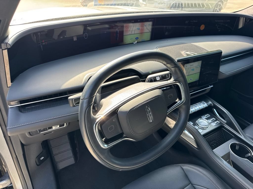 Used 2024 Lincoln Nautilus Premier w/ Jet Appearance Package AWD/4WD image 9