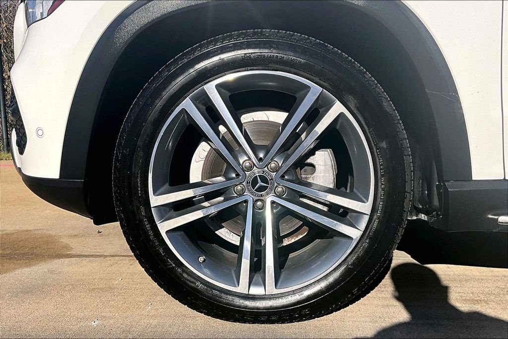 Used 2020 Mercedes-Benz GLE 350 w/ Premium Package image 12