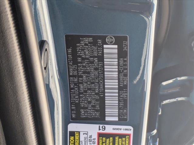 Used 2025 Toyota Camry LE image 23