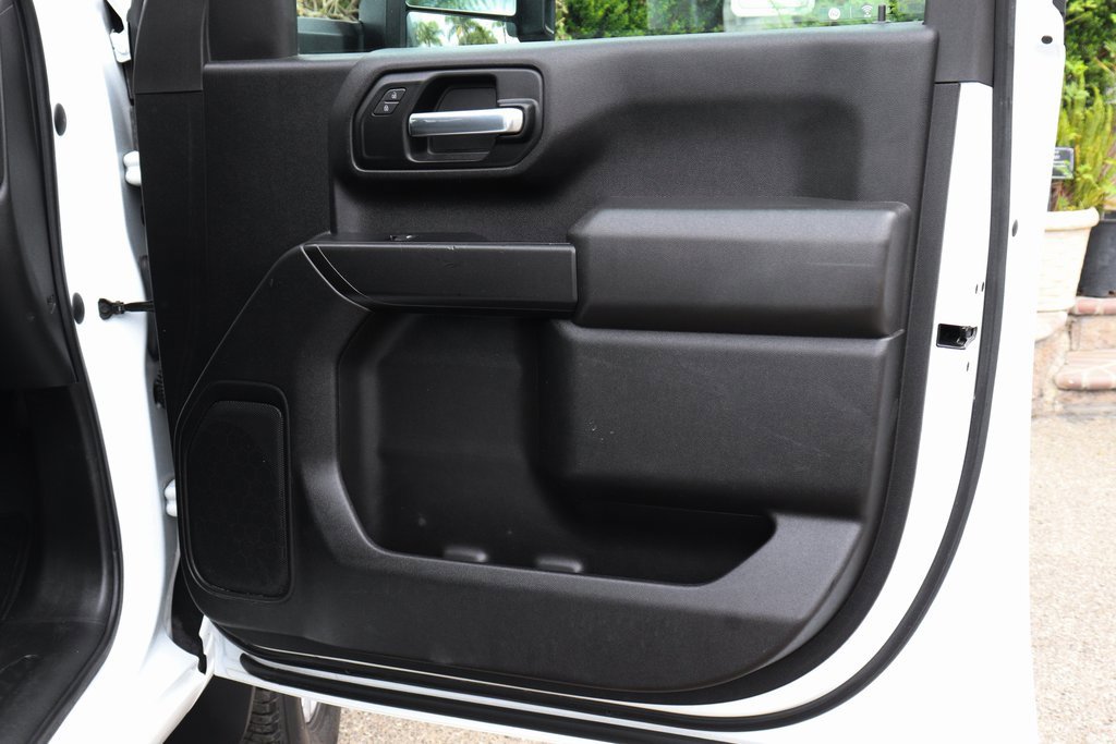 Used 2022 Chevrolet Silverado 2500 Custom w/ Custom Value Package image 38