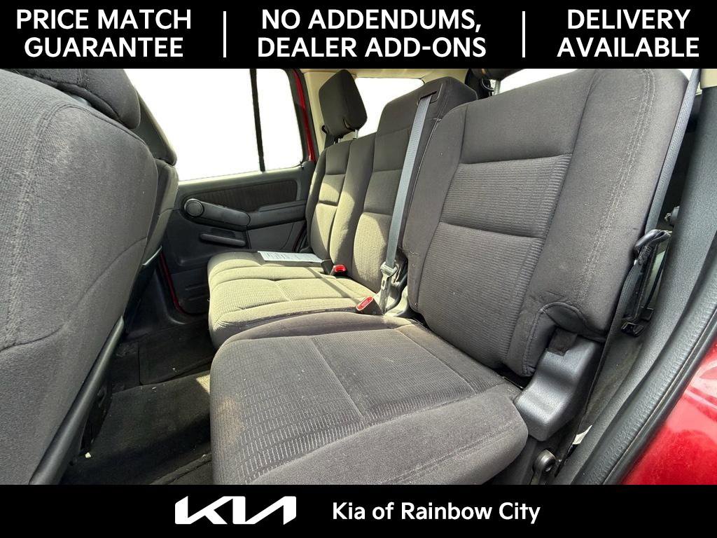 Used 2010 Ford Explorer XLT image 10