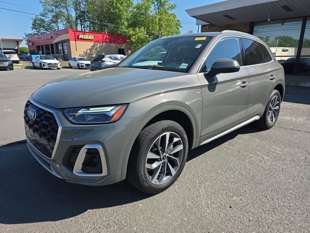 Used 2024 Audi Q5 2.0T Premium Plus w/ Premium Plus Package AWD/4WD image 15