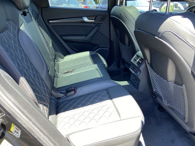 Certified 2023 Audi SQ5 Premium Plus w/ Premium Plus Package AWD/4WD image 30