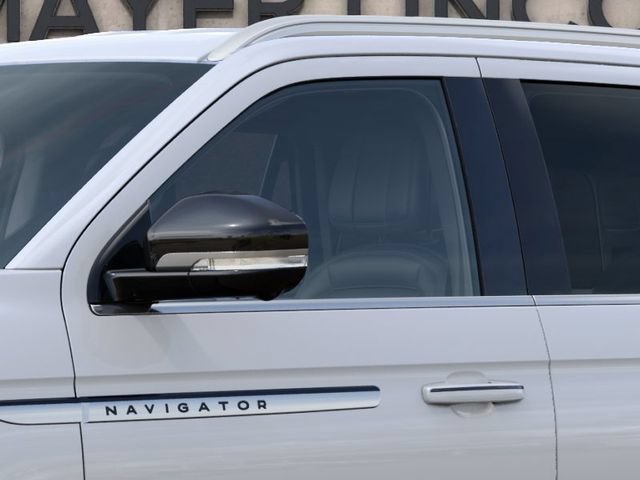 New 2027 Lincoln Navigator Premiere AWD/4WD image 22