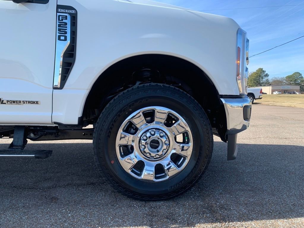 New 2025 Ford F250 King Ranch w/ Chrome Package image 10