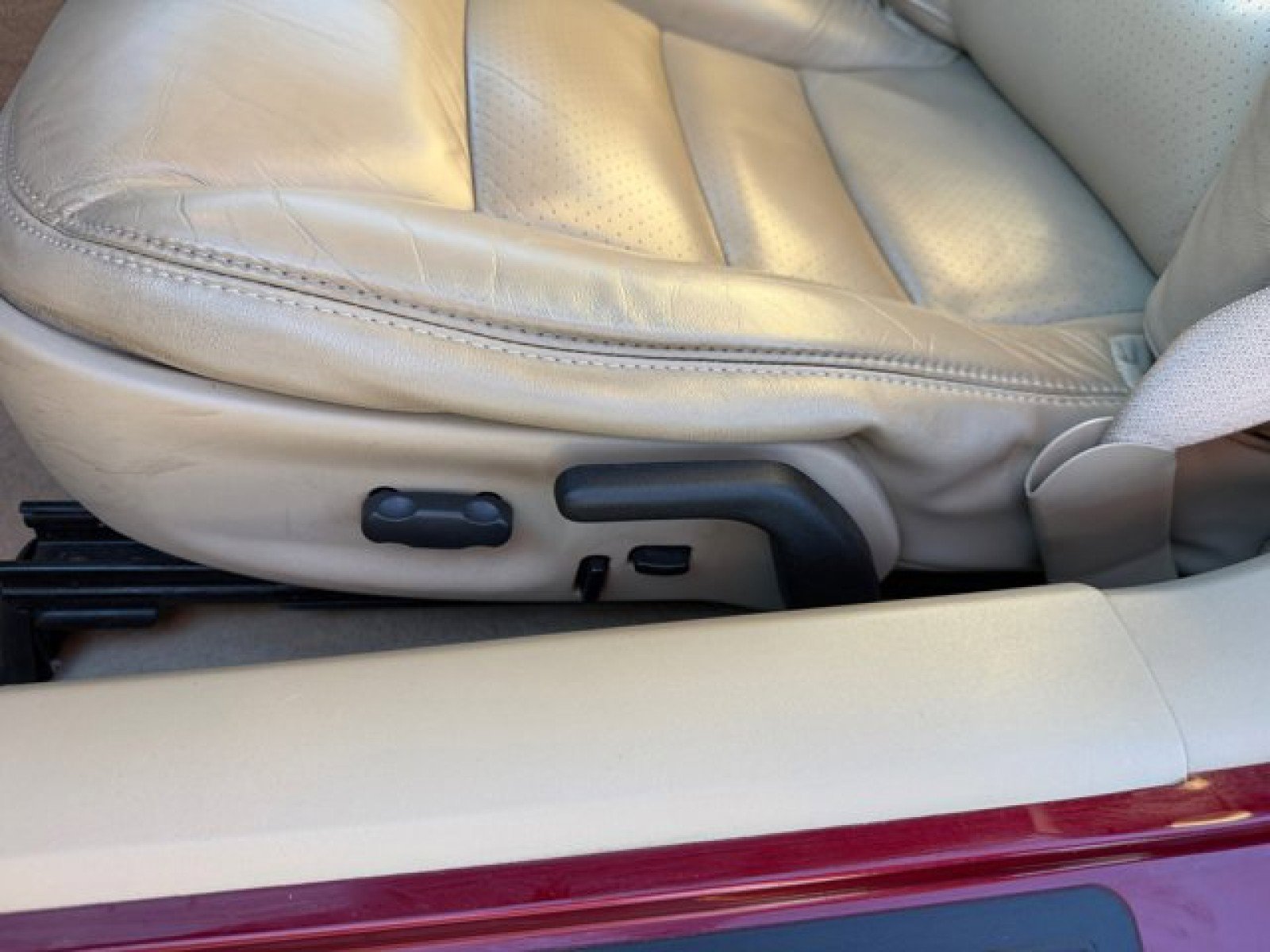 Used 2006 Chevrolet Corvette Convertible w/ Preferred Equipment Group image 11