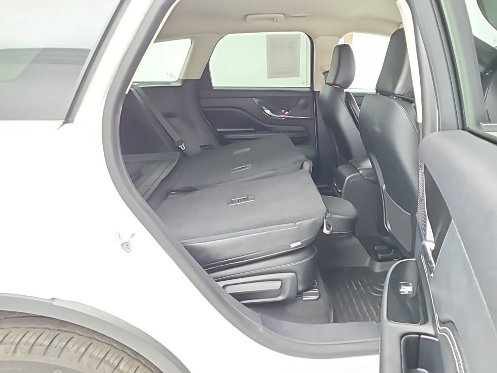Used 2023 Lincoln Corsair AWD w/ Equipment Group 101A image 47