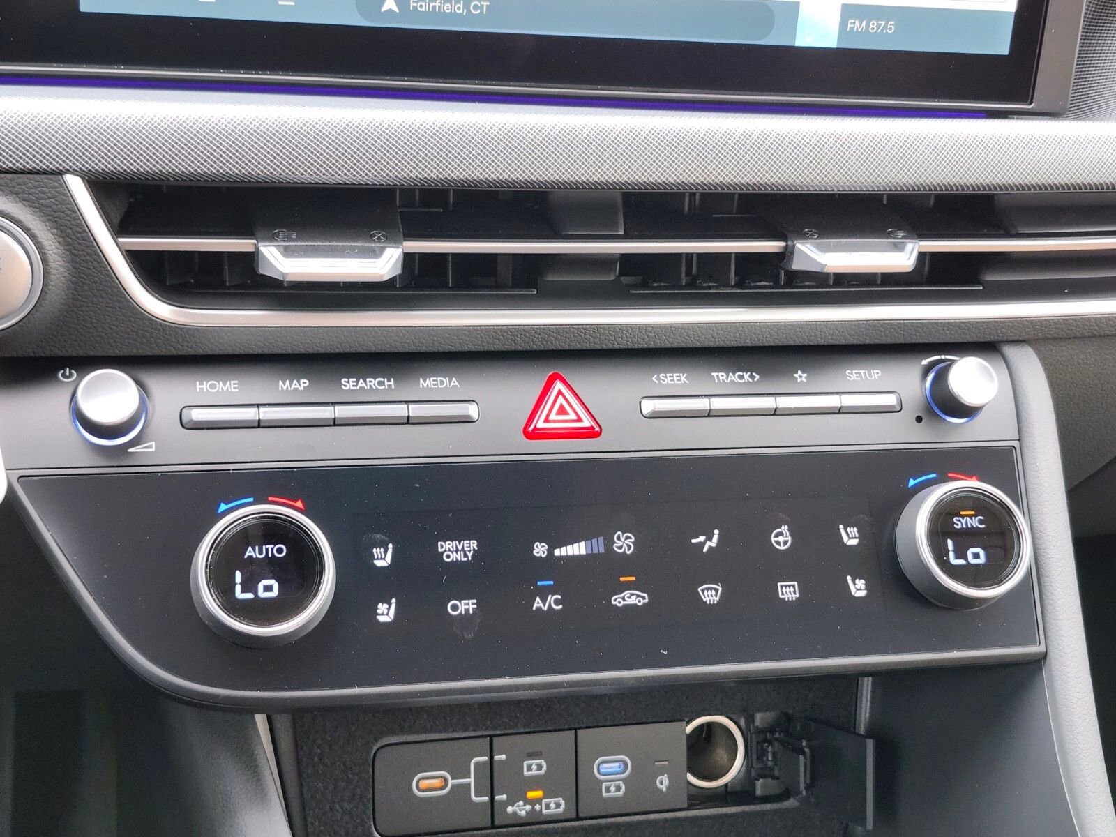 New 2026 Hyundai Sonata Limited FWD image 24