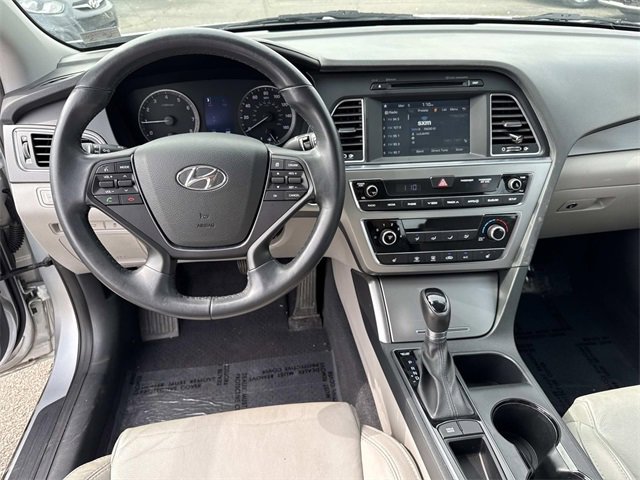 Used 2017 Hyundai Sonata Sport w/ Value Edition Package 02 image 18