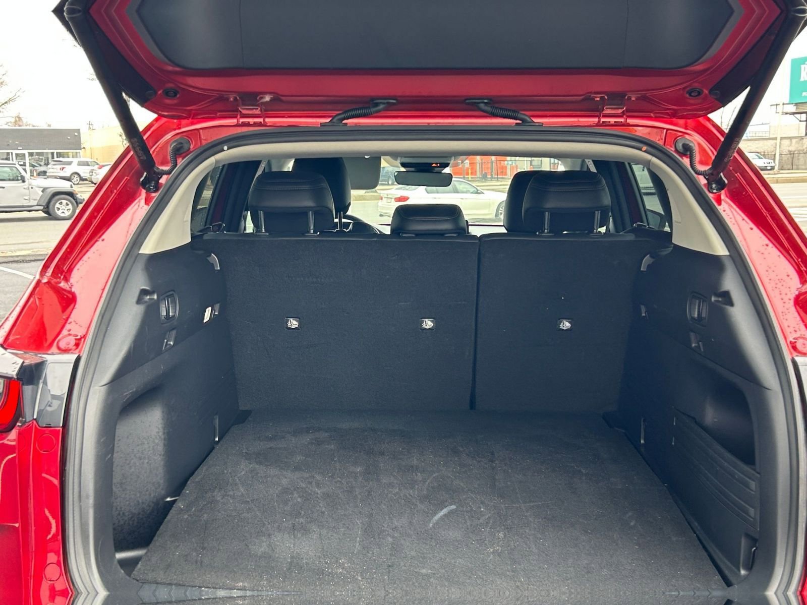 Used 2025 MAZDA CX-50 2.5 Hybrid w/ Premium Plus Pkg image 31