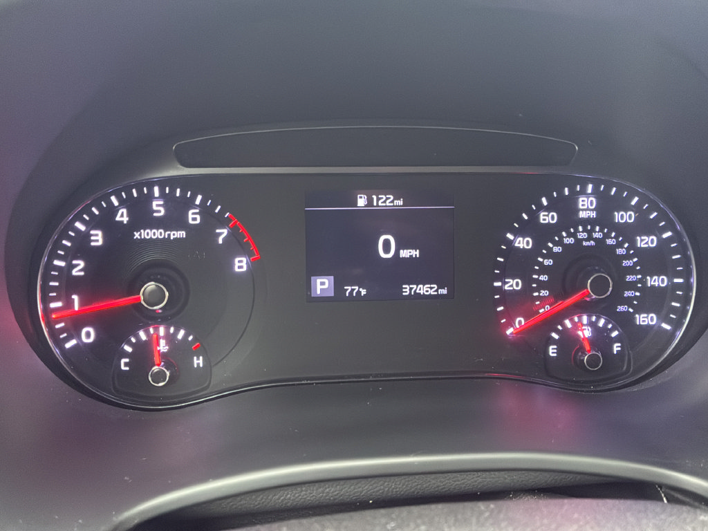 Used 2020 Kia Soul LX FWD image 28
