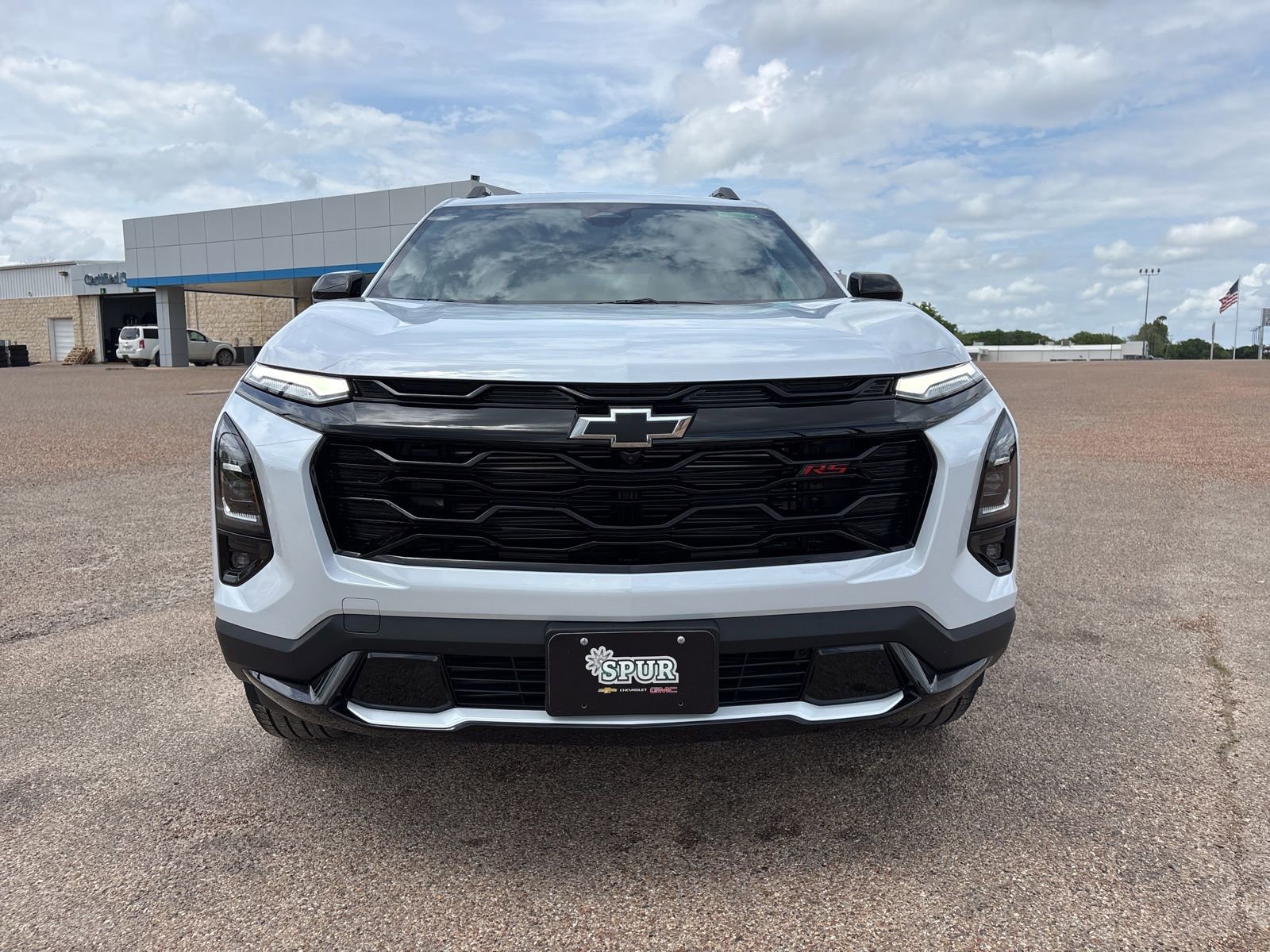 New 2026 Chevrolet Equinox RS w/ Safety and Technology Package FWD image 9