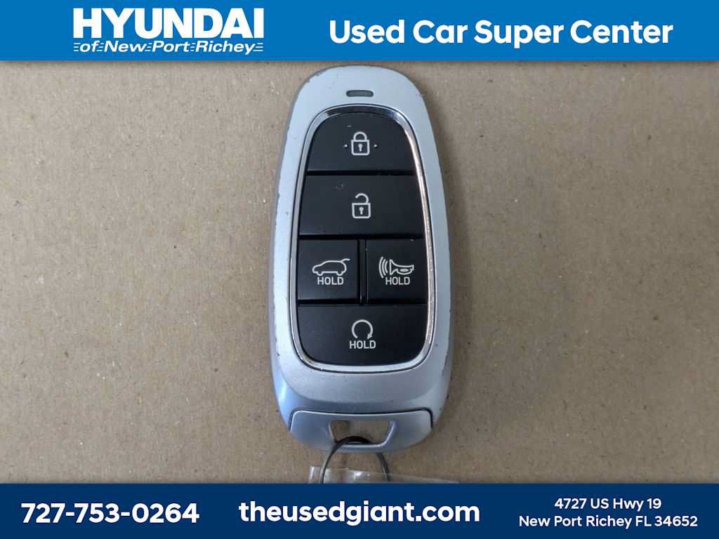 Used 2023 Hyundai Santa Fe SEL FWD image 39