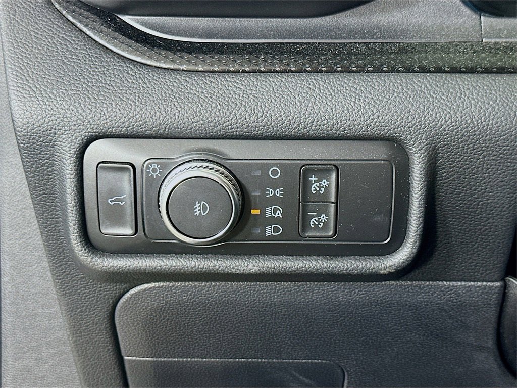 Used 2020 Ford Explorer ST w/ ST Street Pack image 23