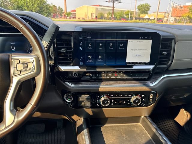 Used 2024 Chevrolet Silverado 2500 LTZ w/ LTZ Convenience Package AWD/4WD image 18