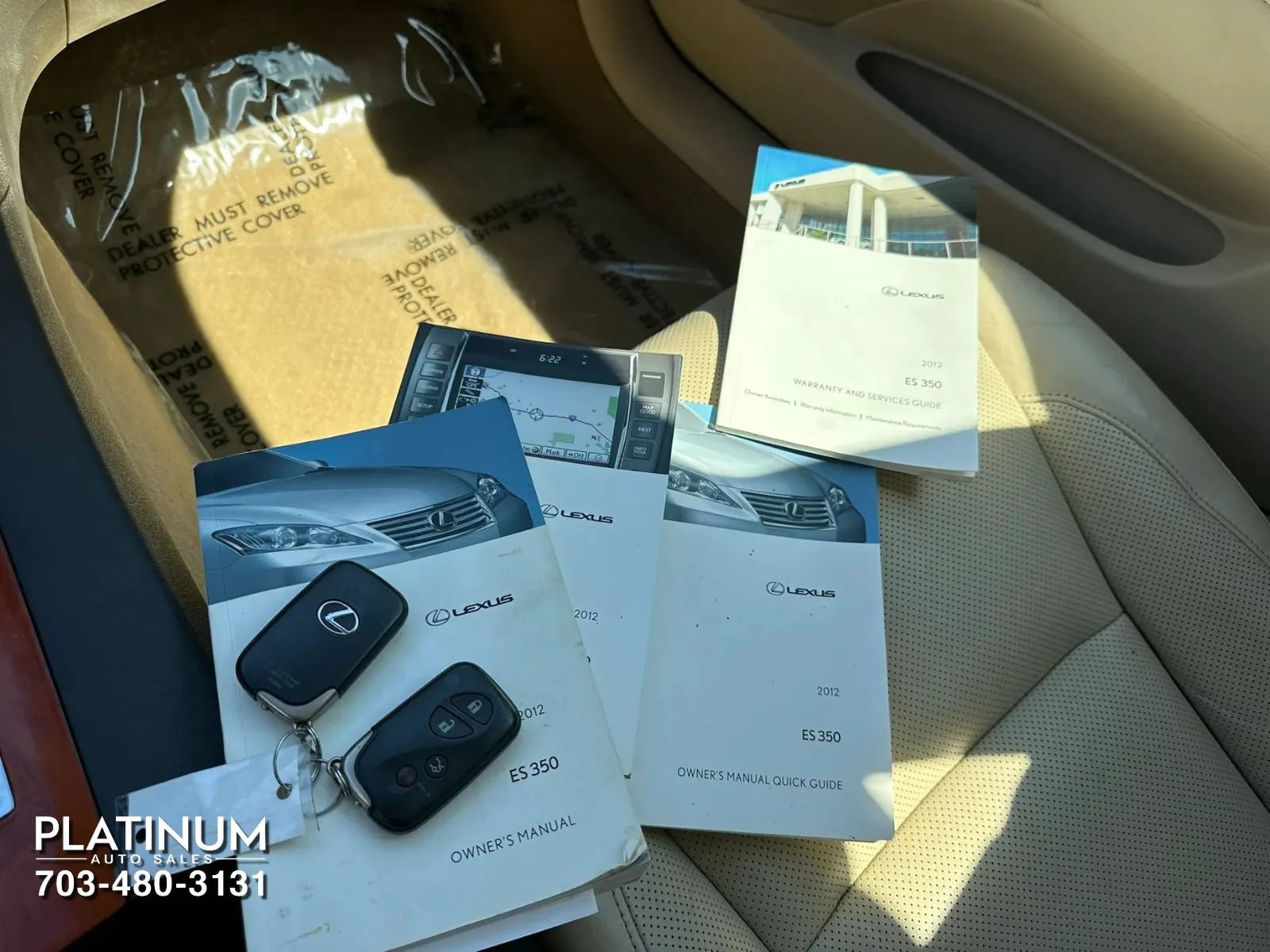 Used 2010 Lexus ES 350 w/ Preferred Accessory Package FWD image 23