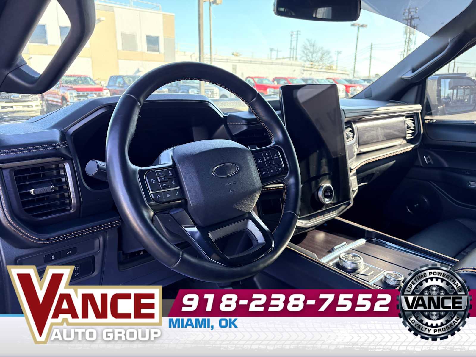 Used 2022 Ford Expedition Platinum AWD/4WD image 12