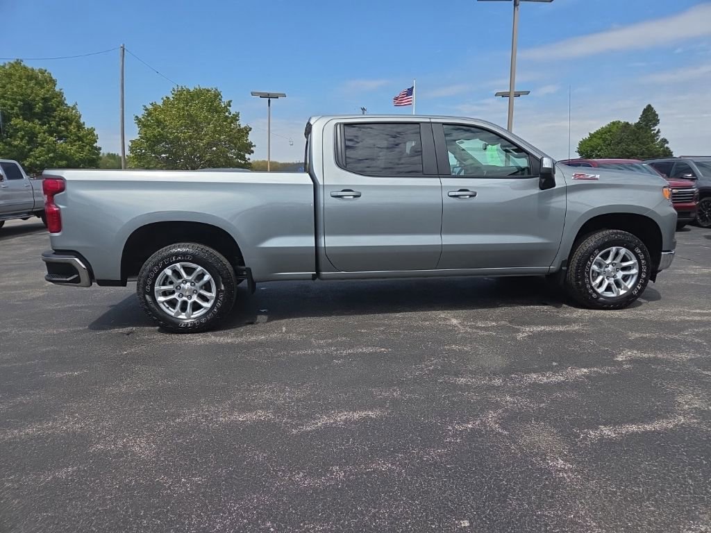 New 2026 Chevrolet Silverado 1500 LT w/ Z71 Off-Road Package AWD/4WD image 8