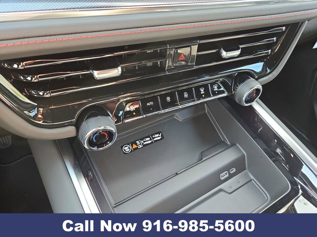 New 2026 Chevrolet Suburban RST image 15