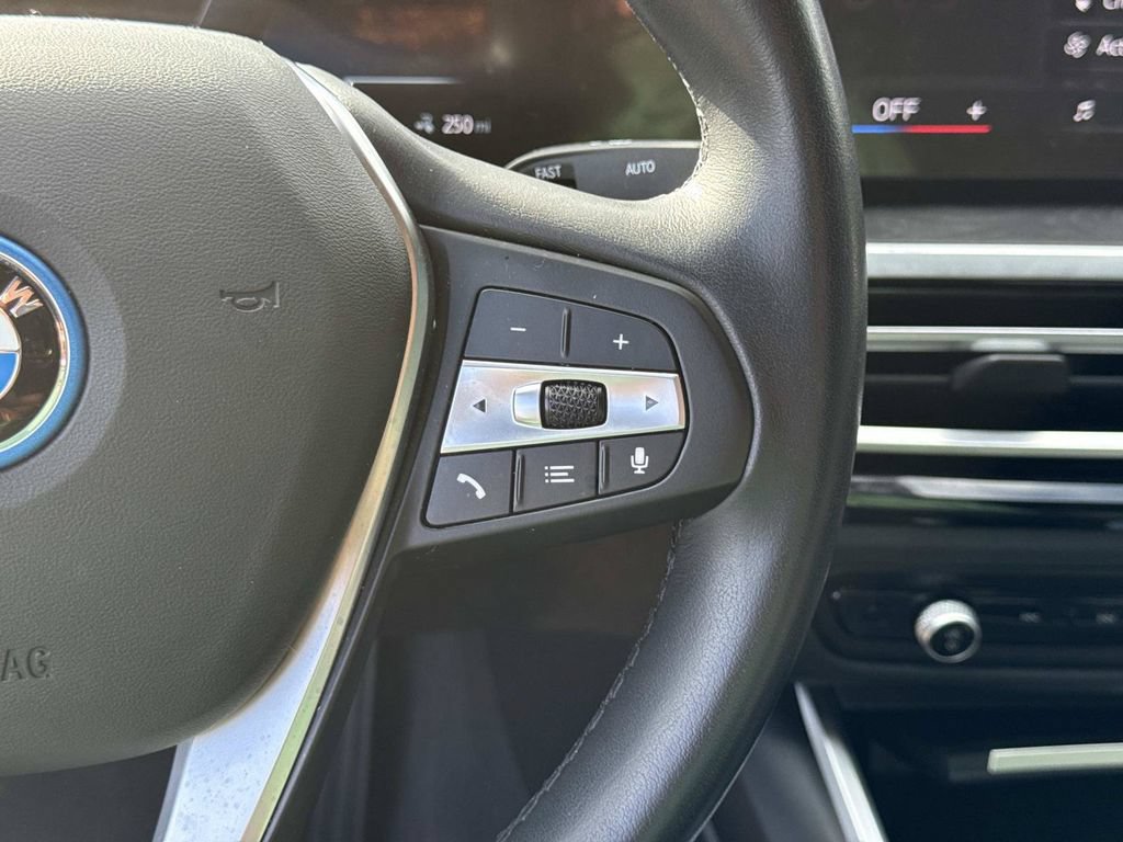 Used 2024 BMW i4 eDrive40 RWD image 28