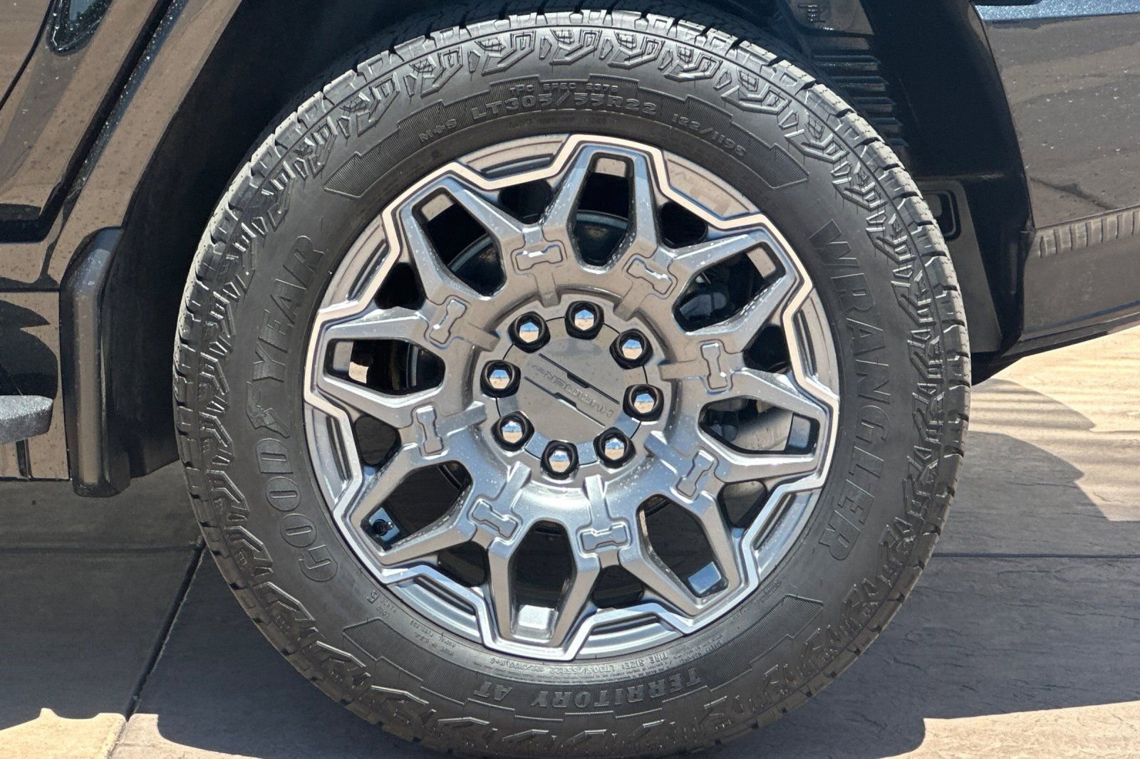 Used 2025 GMC Hummer EV 3X AWD/4WD image 33