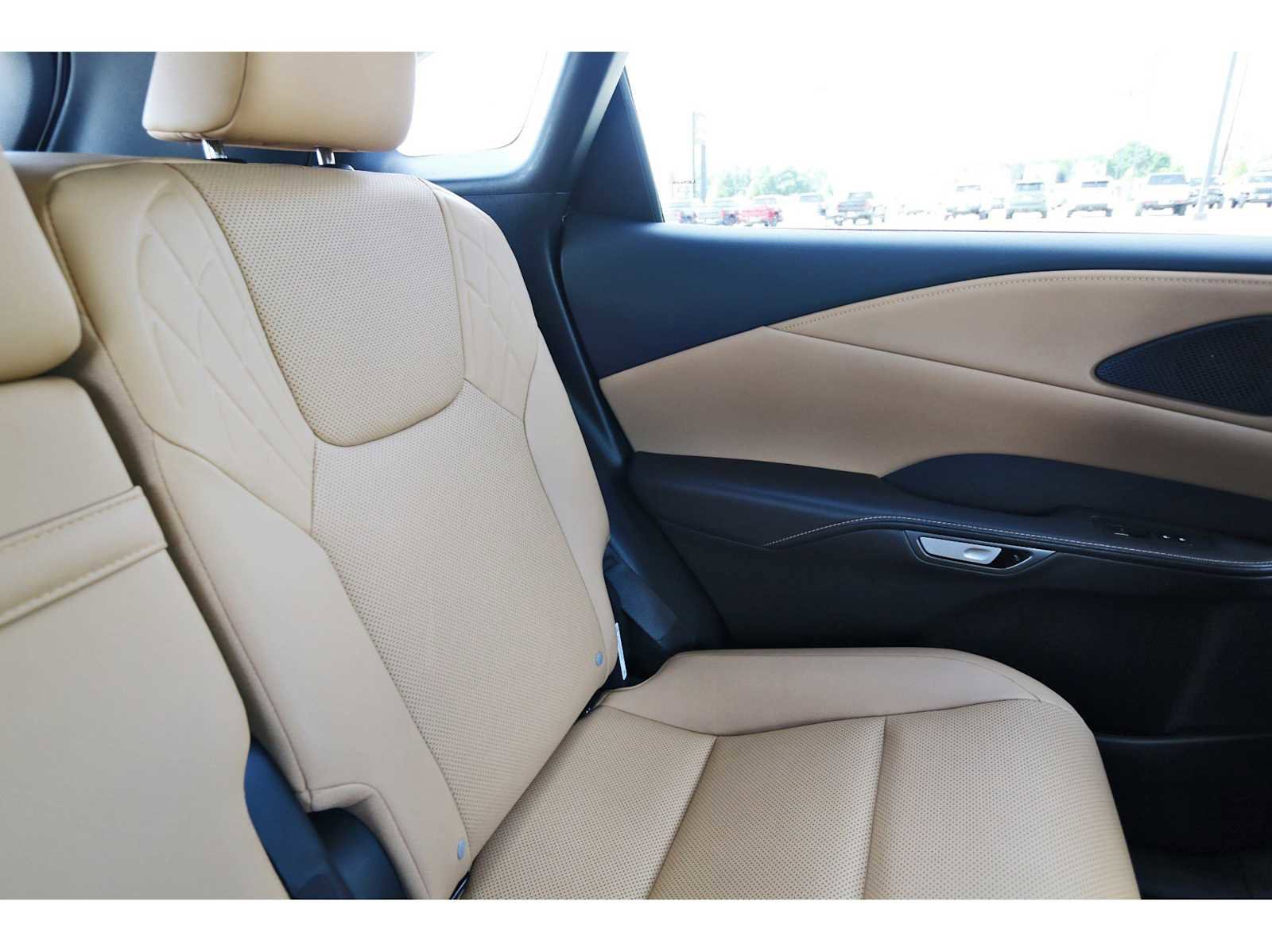 Used 2025 Lexus RX 350 FWD w/ Technology Package image 10