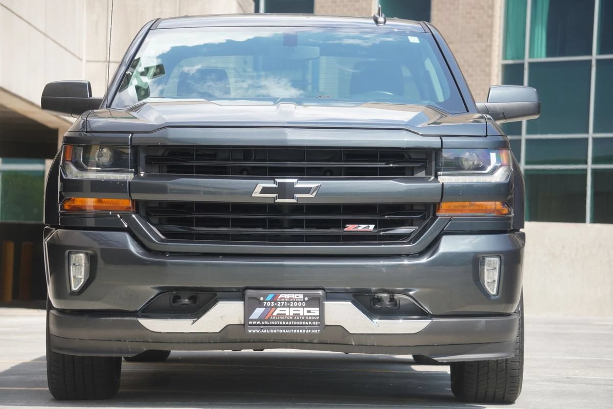 Used 2017 Chevrolet Silverado 1500 LT w/ All Star Edition AWD/4WD image 18