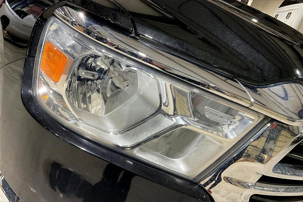 Used 2021 RAM 1500 Big Horn image 26