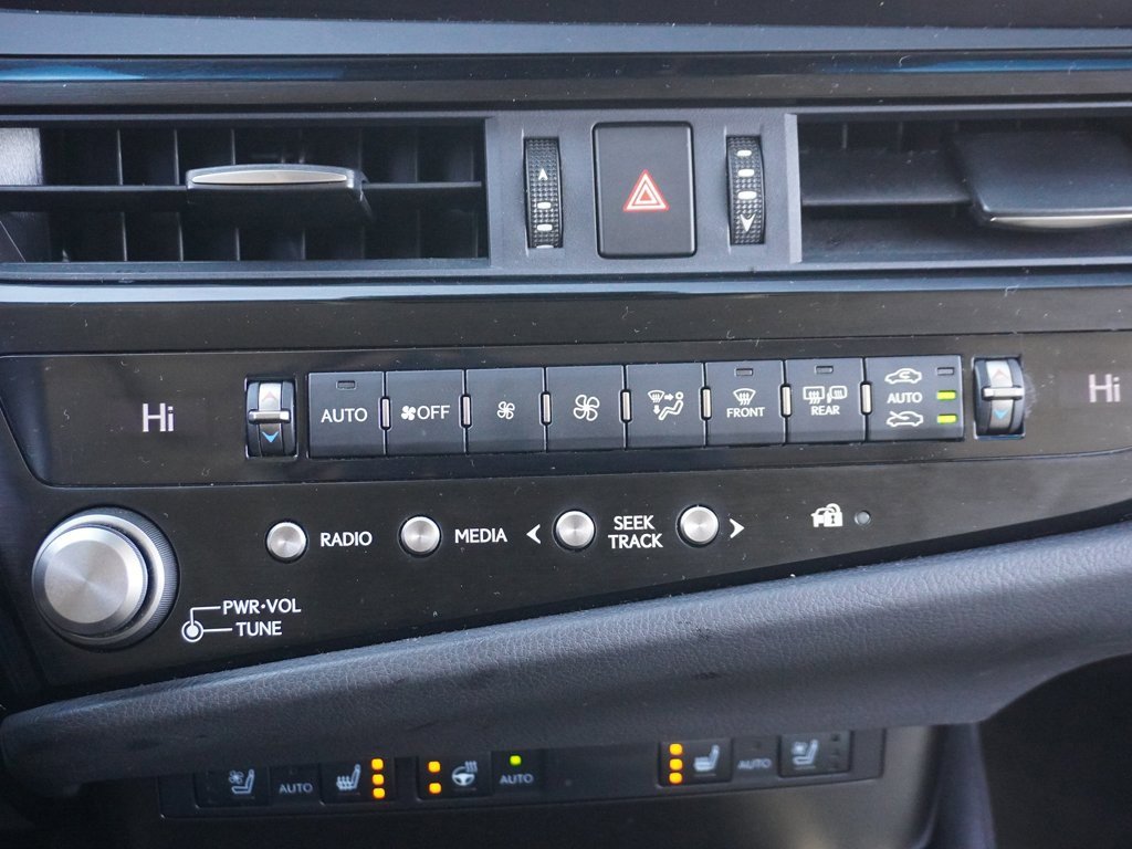 Used 2023 Lexus ES 250 w/ Premium Package image 53