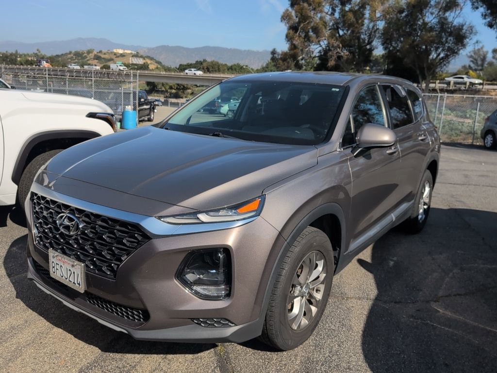 Used 2019 Hyundai Santa Fe SE image 10