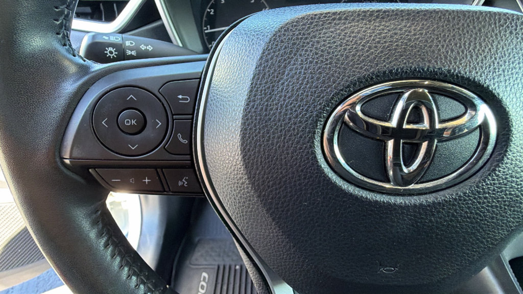 Certified 2024 Toyota Corolla SE FWD image 19