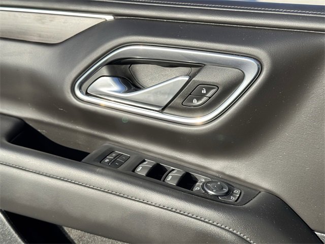 Used 2023 Chevrolet Tahoe Z71 w/ Luxury Package image 23