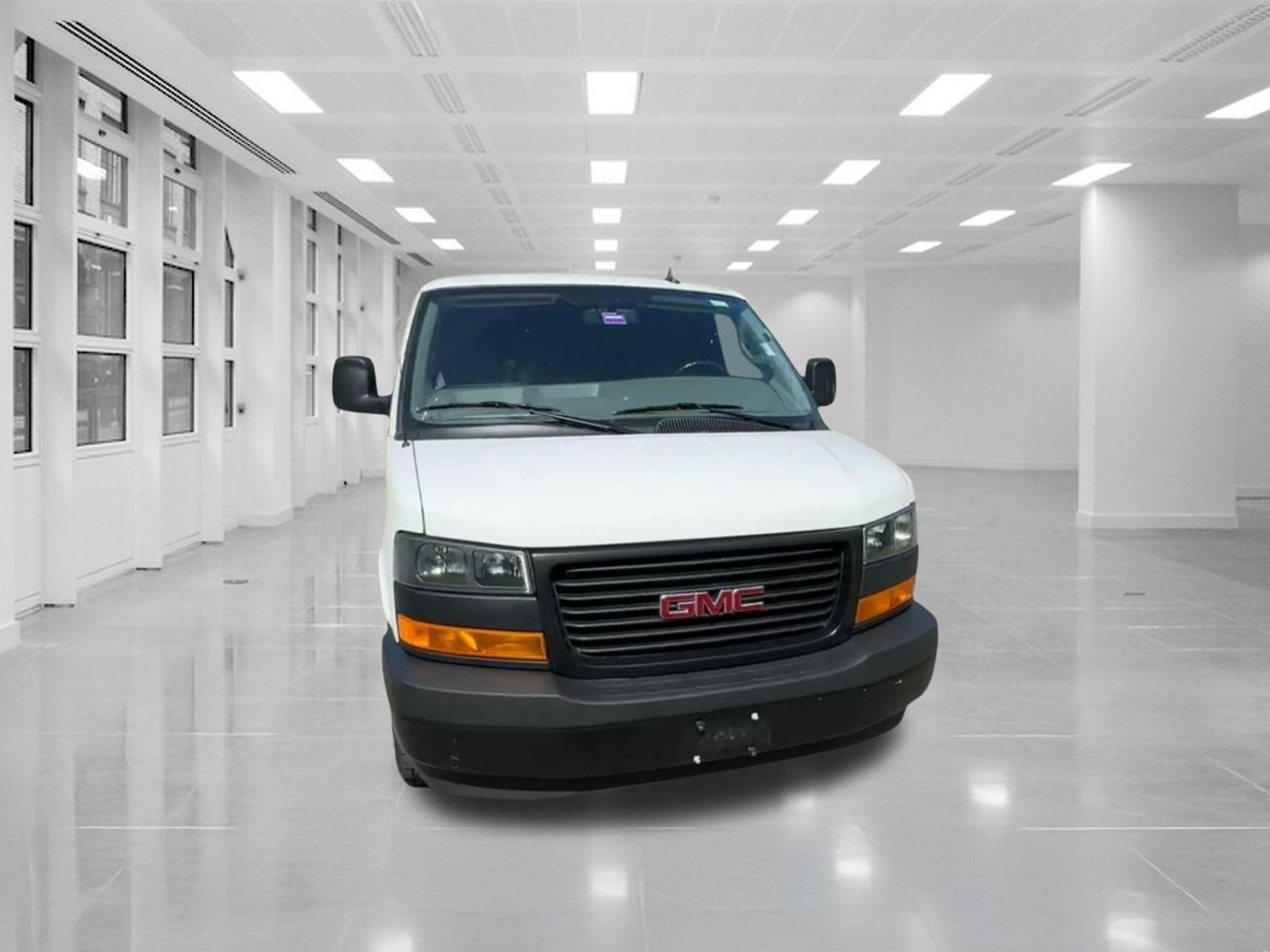 Used 2023 GMC Savana 2500 w/ Driver Convenience Package image 2
