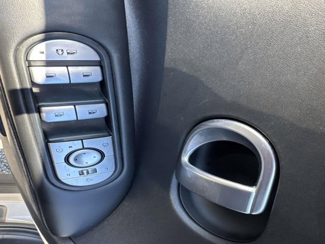 Used 2022 Hyundai Ioniq 5 SEL w/ Cargo Package image 8