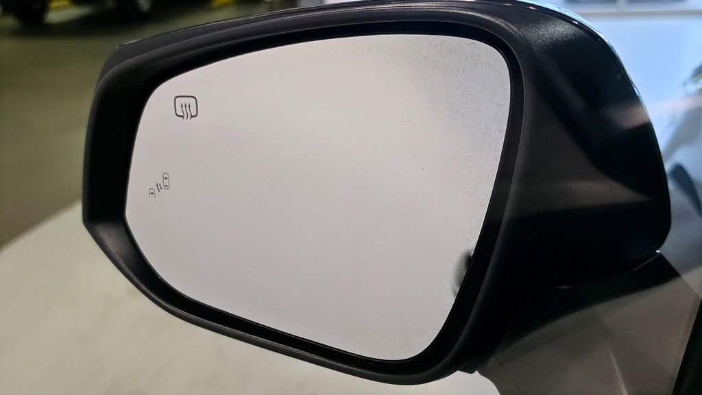 Used 2024 Toyota Sienna XLE image 15