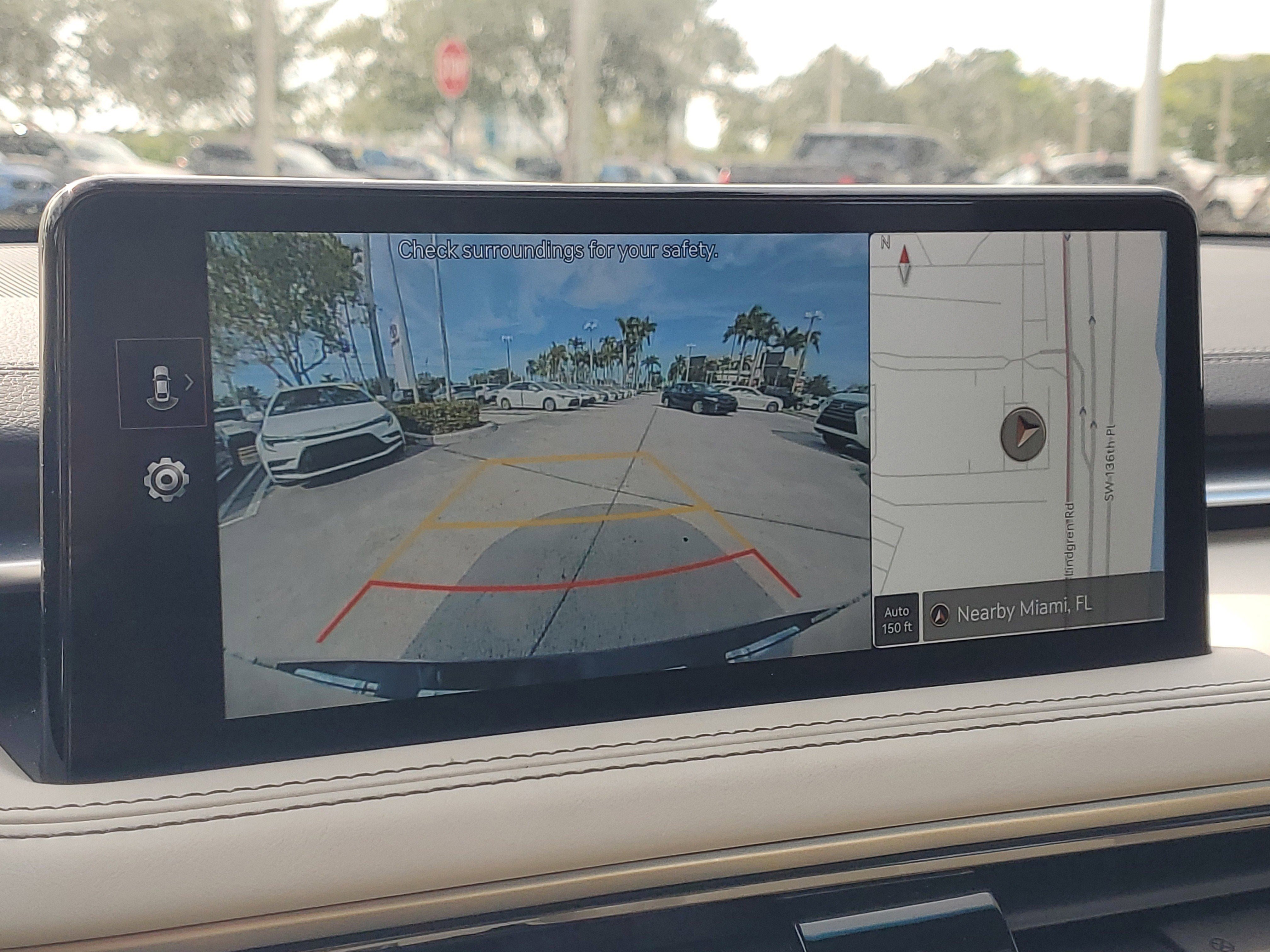 Used 2025 Genesis G70 2.5T image 27