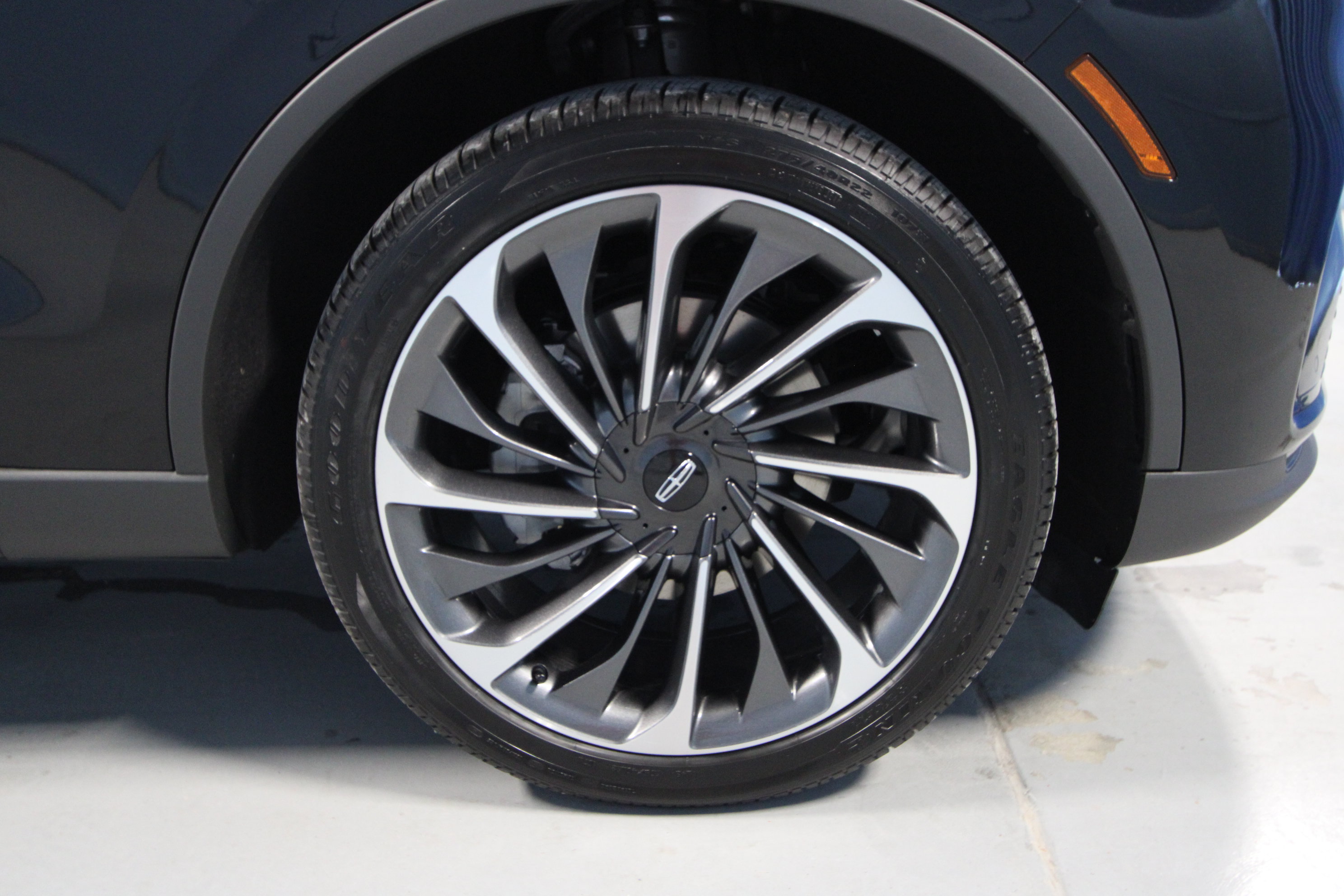 New 2026 Lincoln Aviator Reserve AWD/4WD image 36