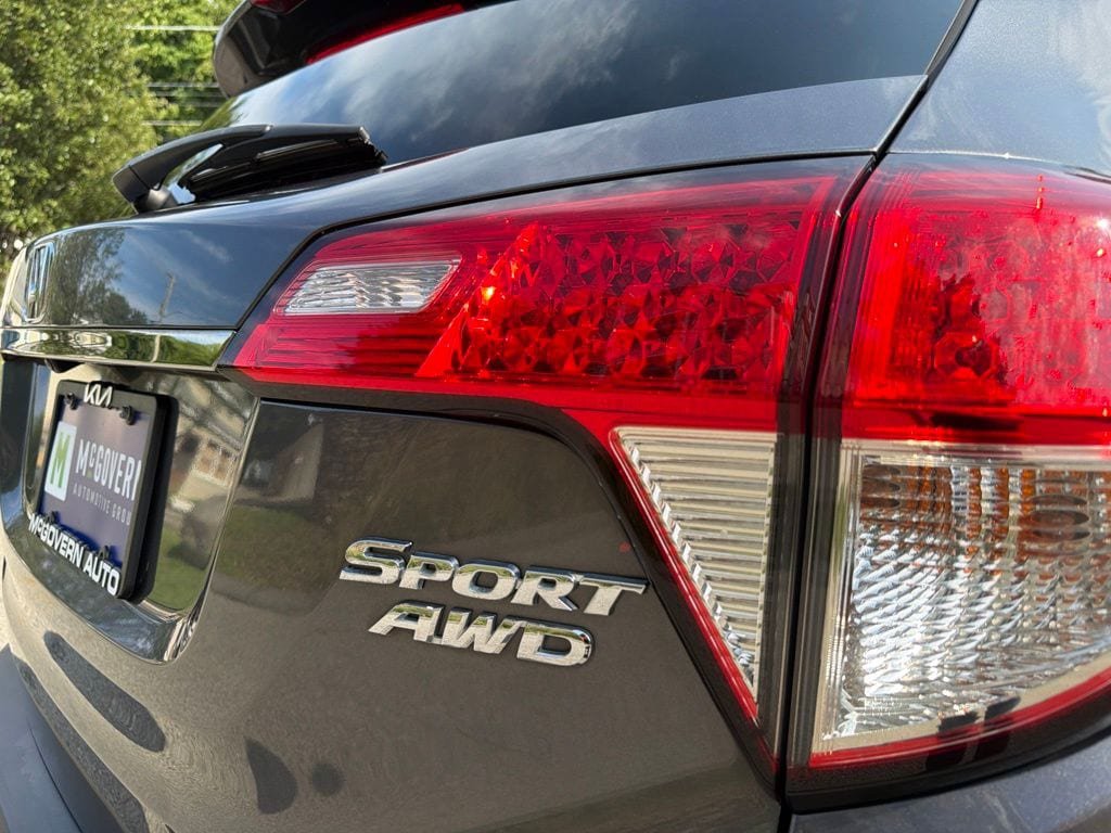 Used 2022 Honda HR-V EX image 10