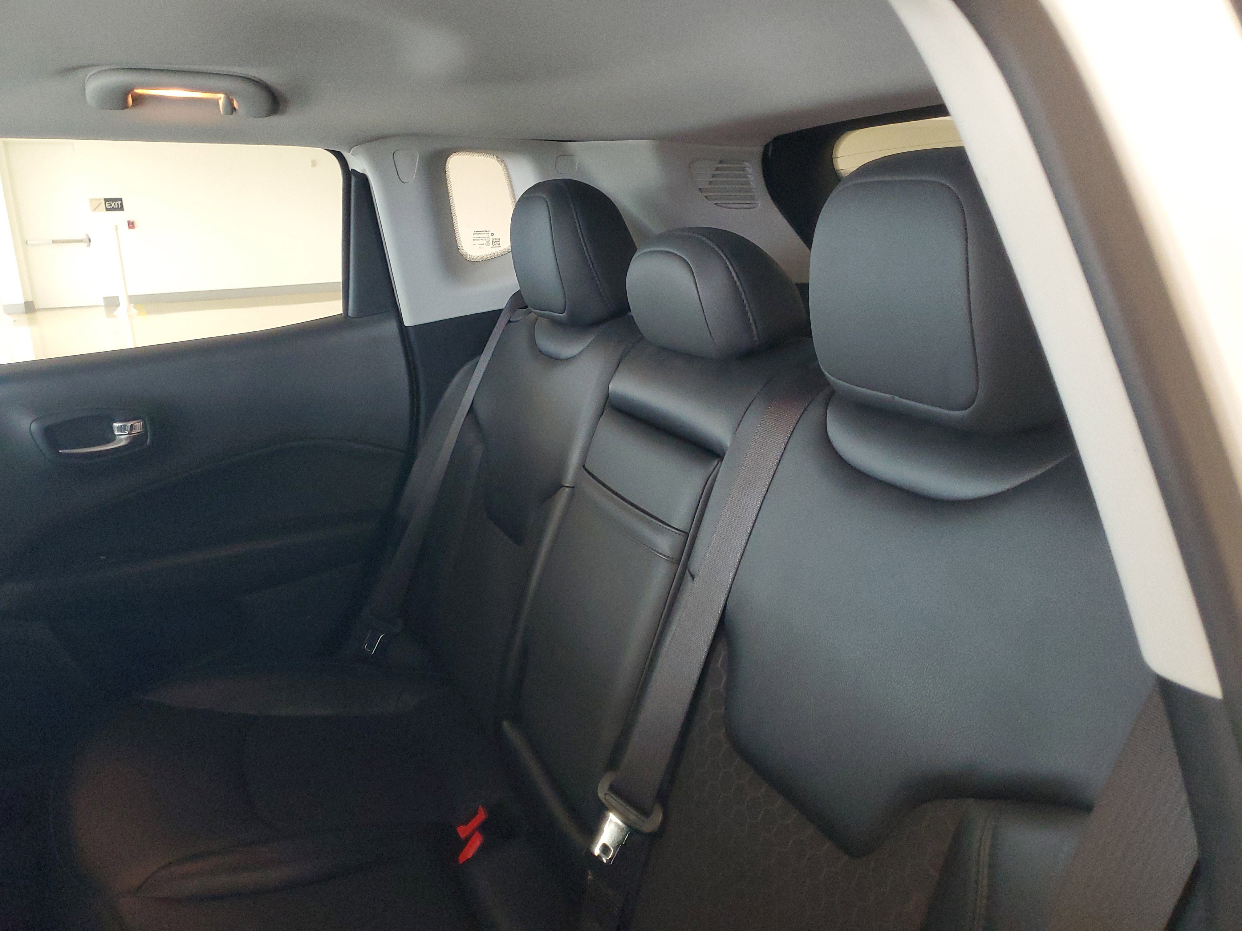 Used 2020 Jeep Compass Altitude image 16